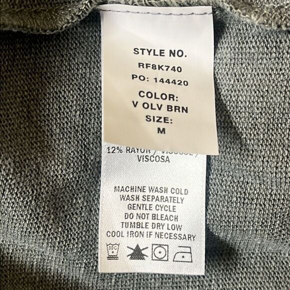 New with Tags Splendid Olive Brown Camo Zip Up Hoodie Size Medium - Picture 9 of 10